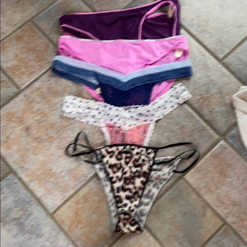 Victoria Thong Lace Panties NWT